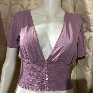 Forever 21 medium lilac blouse with cinched waist and button detail